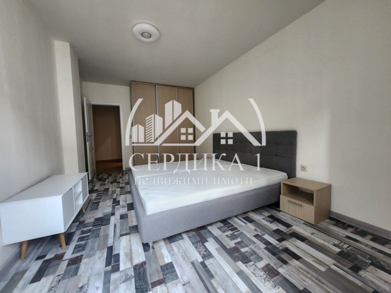 Продава  2-стаен град София , Надежда 2 , 84 кв.м | 89236256