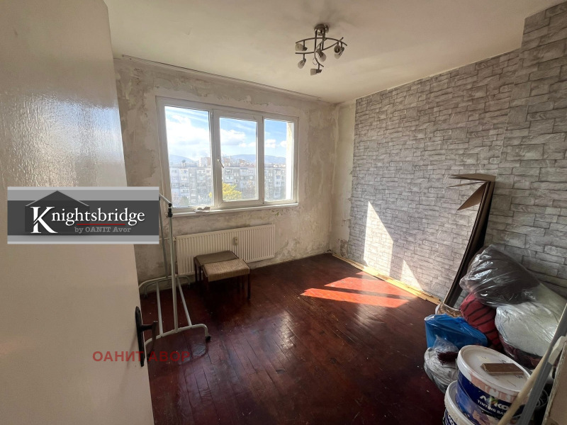 Продава 3-СТАЕН, гр. София, Света Троица, снимка 2 - Апартаменти - 52464210