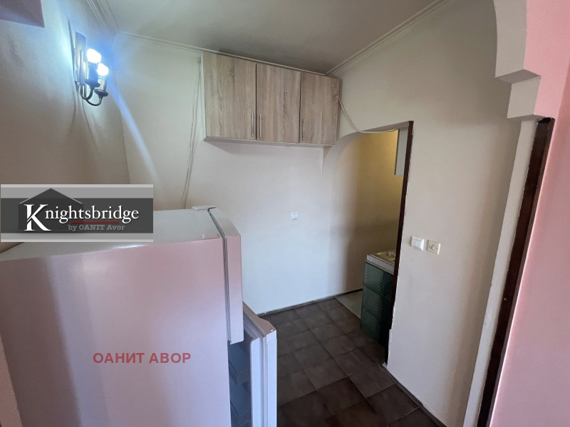 Продава 3-СТАЕН, гр. София, Света Троица, снимка 3 - Апартаменти - 52464210