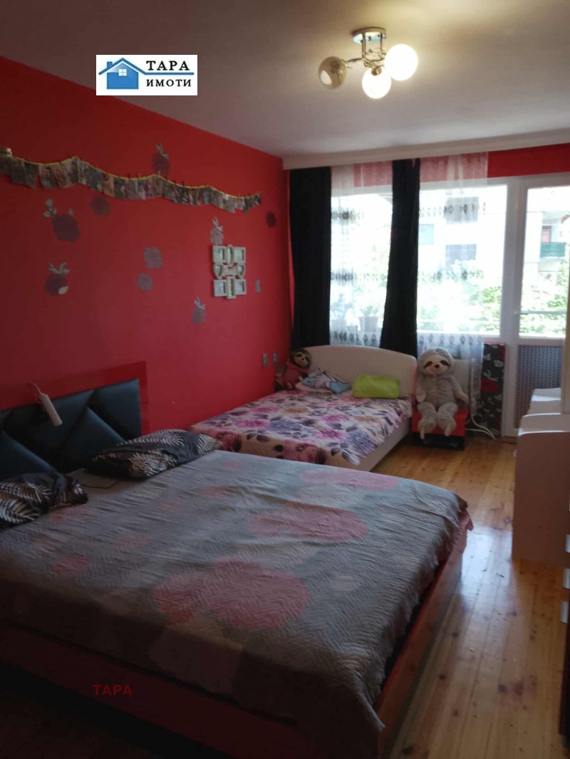 Eladó  2 hálószobás Montana , Idealen centar , 90 négyzetméter | 75799350 - kép [10]