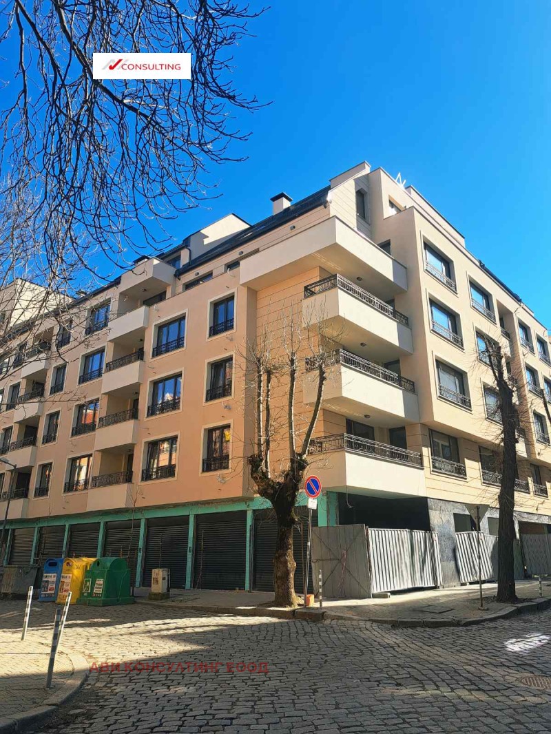 Продава 3-СТАЕН в град София, Център - 92 кв.м / 420 000 € » 821 448.60 лв., АВИ КОНСУЛТИНГ ЕООД