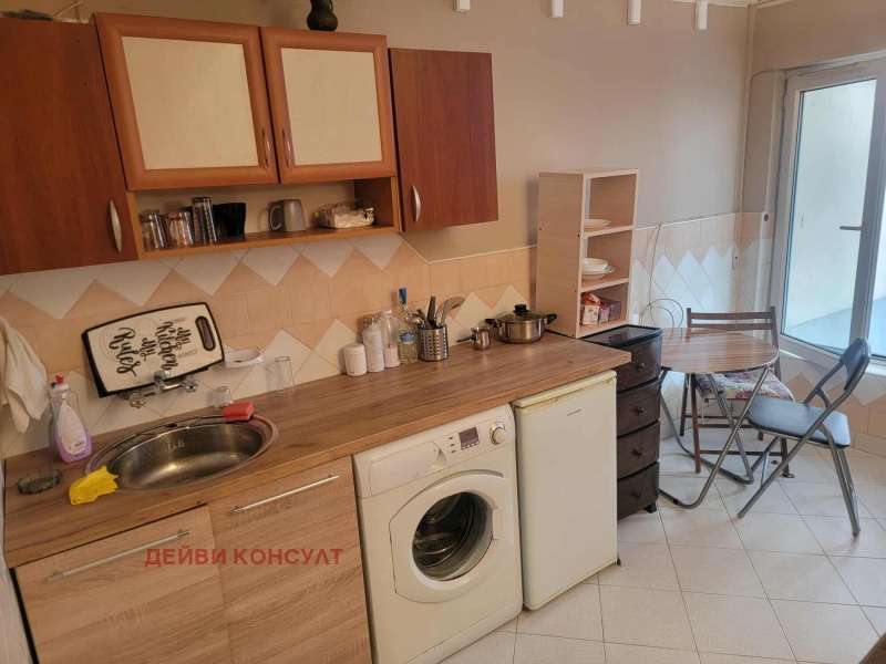 Продава 1-СТАЕН, гр. Пловдив, Кършияка, снимка 3 - Апартаменти - 53252547