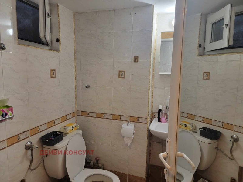 Продава  1-стаен град Пловдив , Кършияка , 25 кв.м | 63856070 - изображение [4]