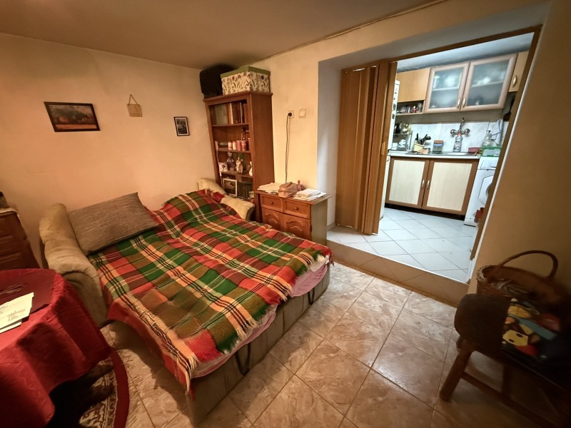 Продава 2-СТАЕН, гр. София, област София-град, снимка 2 - Апартаменти - 53199235