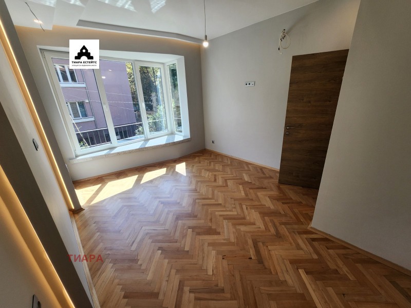 Продава  3-стаен град София , Лозенец , 149 кв.м | 84328586 - изображение [6]