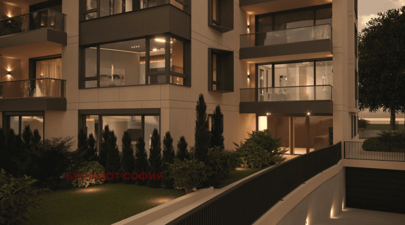 Продава 3-СТАЕН, гр. София, Бъкстон