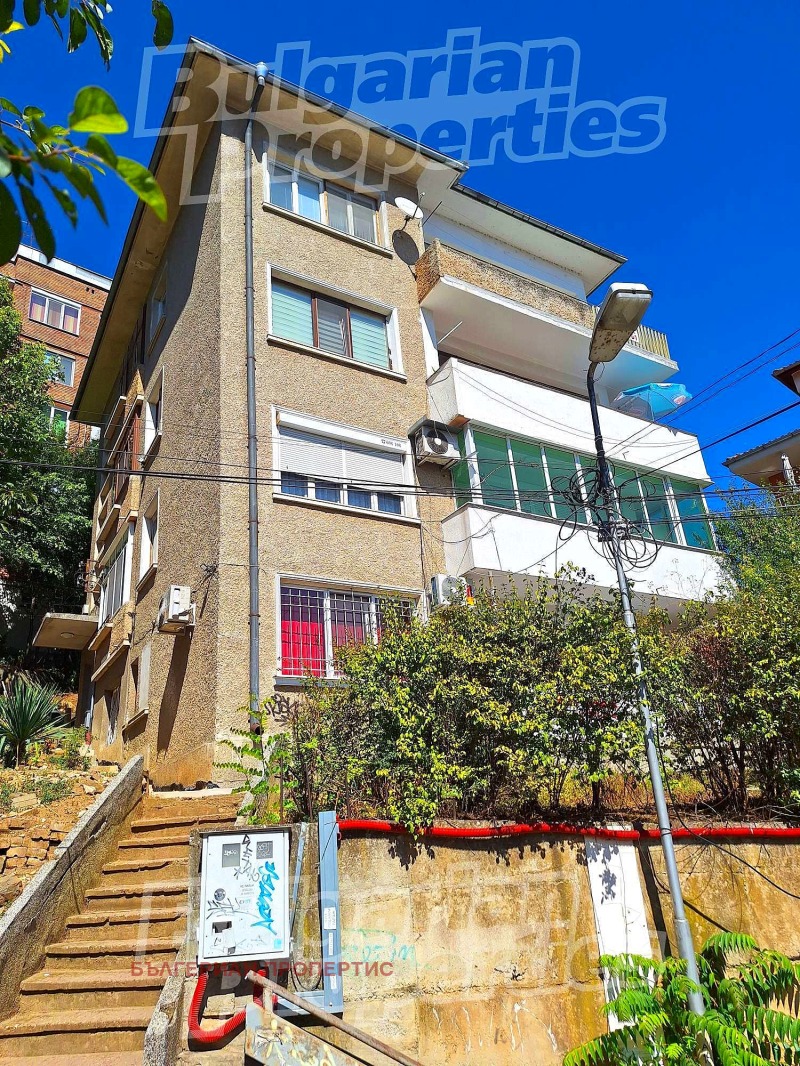 À vendre  3 chambres Veliko Tarnovo , Tsentar , 110 m² | 65978498