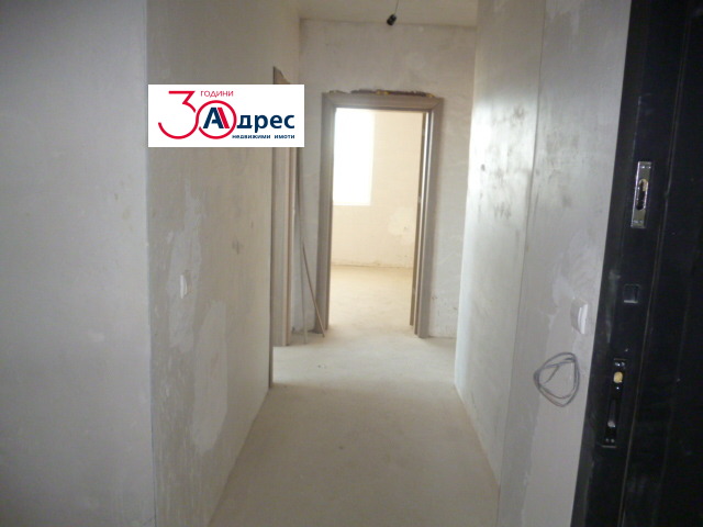 Продава 4-СТАЕН, гр. Добрич, Център, снимка 2 - Апартаменти - 53002427