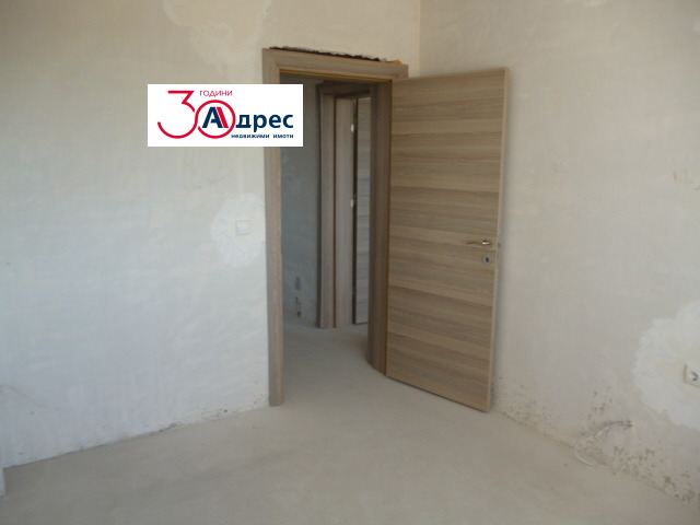 Продава 4-СТАЕН, гр. Добрич, Център, снимка 13 - Апартаменти - 53002427