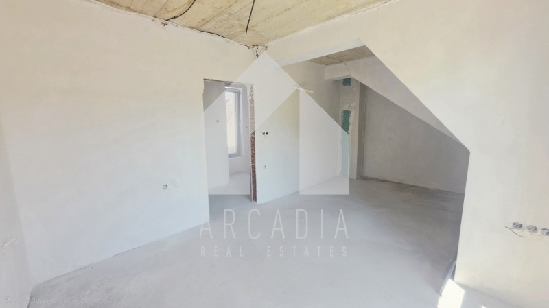 Продава МЕЗОНЕТ, гр. Пловдив, Център, снимка 3 - Апартаменти - 47846236
