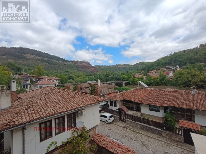 Продава ЕТАЖ ОТ КЪЩА, гр. Велико Търново, Асенов, снимка 15 - Етаж от къща - 52704770