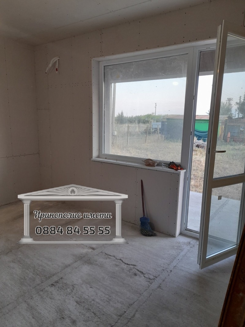 Продава КЪЩА, с. Малко Кадиево, област Стара Загора, снимка 2 - Къщи - 53239799