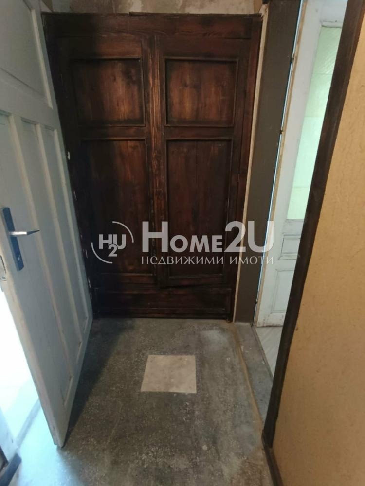 Продава КЪЩА, с. Томпсън, област София област, снимка 13 - Къщи - 54914995