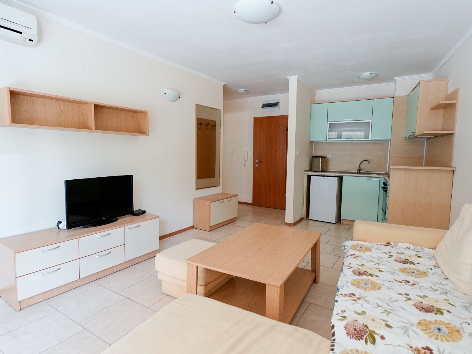 Продава 2-СТАЕН, гр. Обзор, област Бургас, снимка 2 - Апартаменти - 52232626