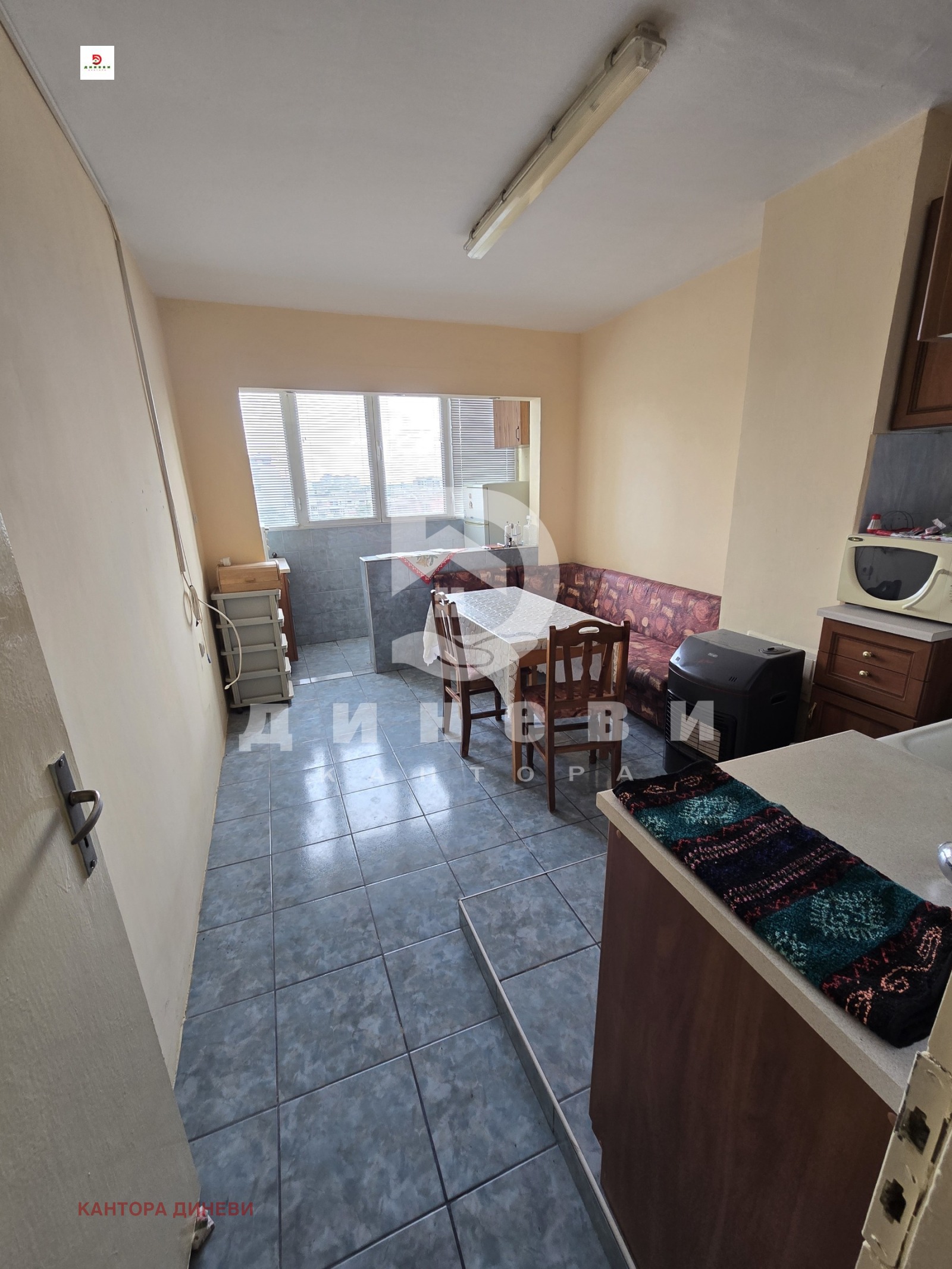 Продава 3-СТАЕН, гр. Стара Загора, Център, снимка 3 - Апартаменти - 55281458