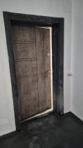Продава 4-СТАЕН, гр. Добрич, Център, снимка 2
