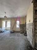 Продава МНОГОСТАЕН, гр. Варна, Център, снимка 4