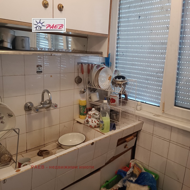Продава  1-стаен град Русе , Алеи Възраждане , 40 кв.м | 74433187 - изображение [5]