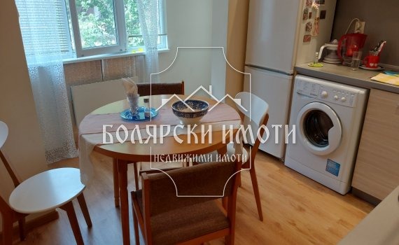 Продава 3-СТАЕН, гр. Велико Търново, Акация, снимка 2 - Aпартаменти - 47072575