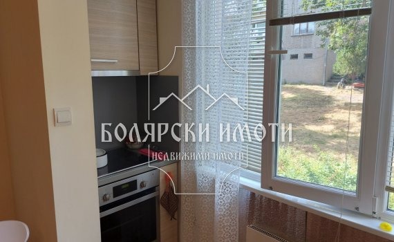 Продава 3-СТАЕН, гр. Велико Търново, Акация, снимка 3 - Aпартаменти - 47072575