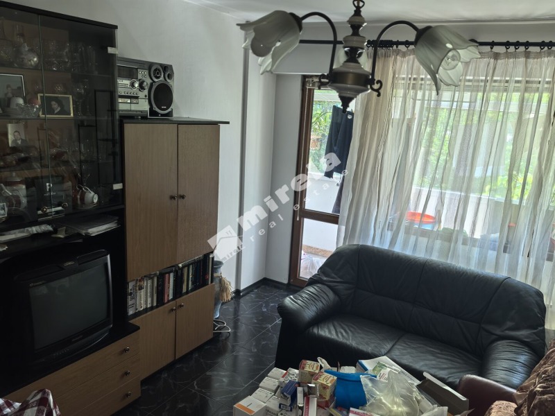 Продава  3-стаен град Ямбол , Център , 78 кв.м | 34473168 - изображение [2]