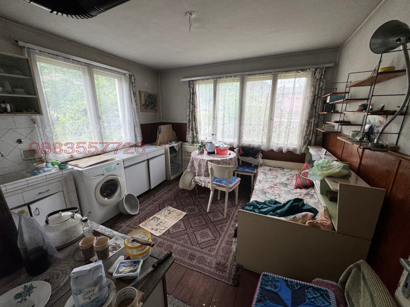 Продава КЪЩА, гр. Берковица, област Монтана, снимка 5 - Къщи - 52911277