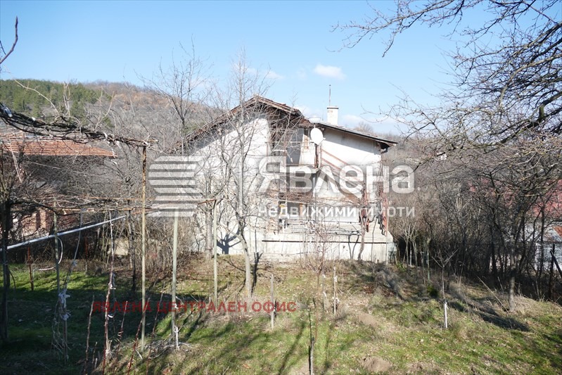 Продава КЪЩА, с. Извор, област София област, снимка 3 - Къщи - 53600692
