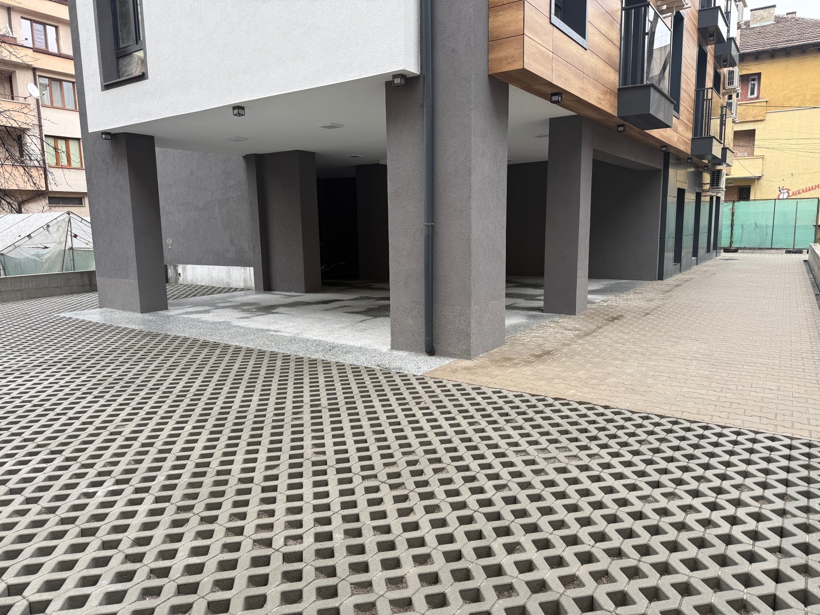 Продава 3-СТАЕН, гр. Перник, Център, снимка 15 - Апартаменти - 50593334