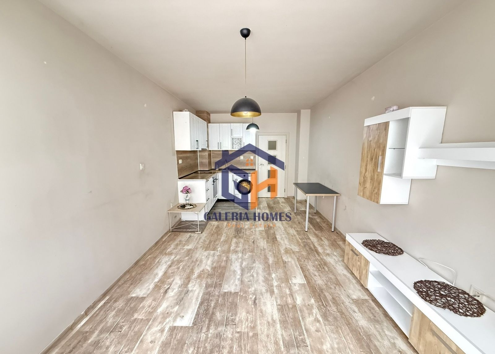 Продава 3-СТАЕН, гр. Бургас, Възраждане, снимка 2 - Апартаменти - 55558767