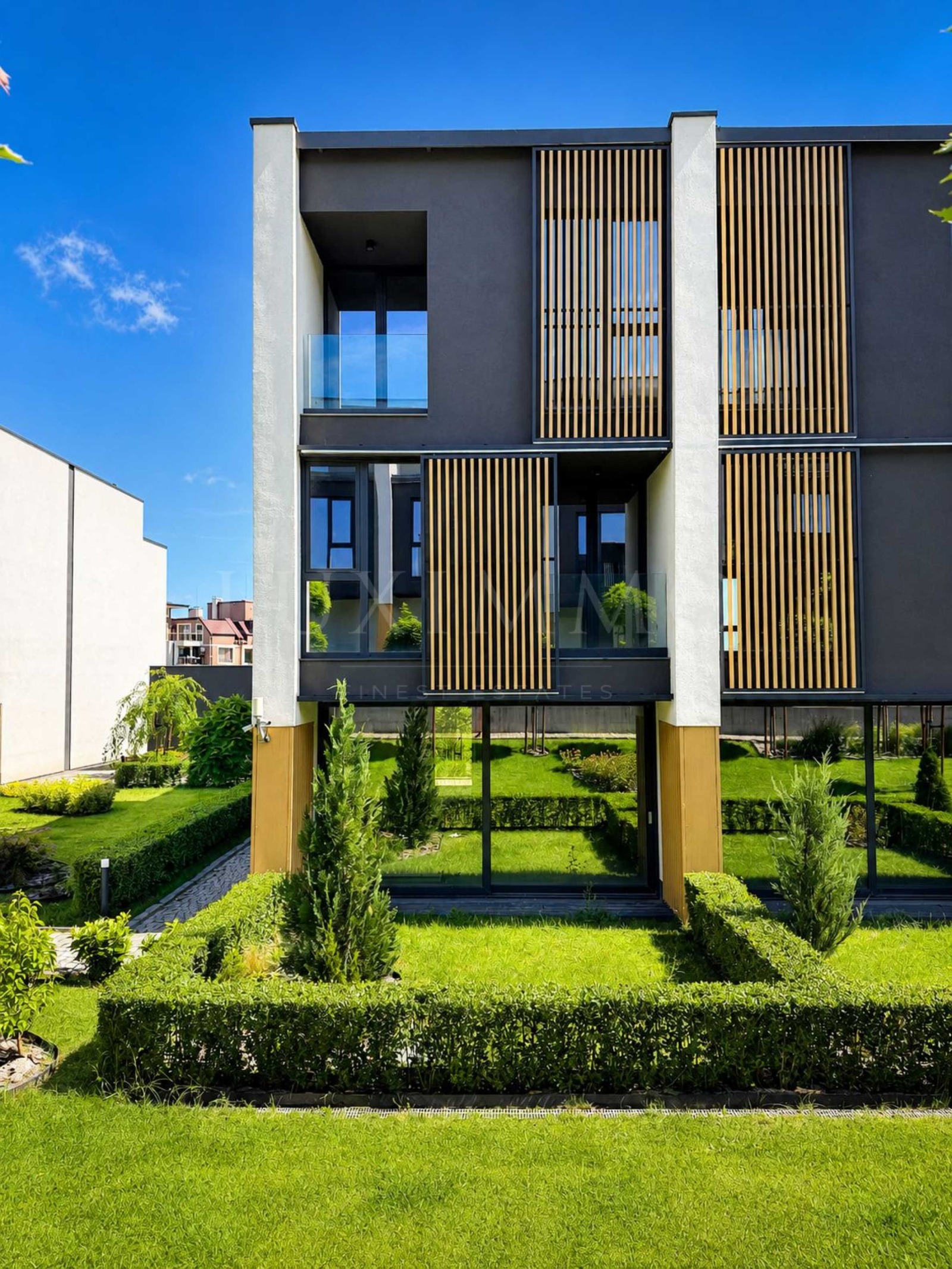 Продава КЪЩА, гр. София, Бояна, снимка 2 - Къщи - 55563306