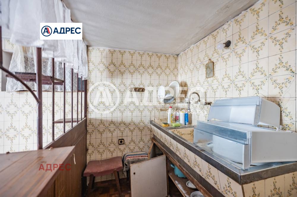 Продава КЪЩА, гр. Варна, м-т Манастирски рид, снимка 17 - Къщи - 55999636