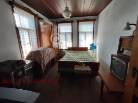 Hus Cerova korija, region Veliko Tarnovo 6