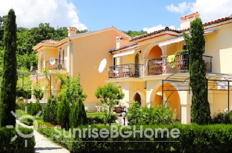 На продаж  1 спальня область Бургас , к.к. Елените , 74 кв.м | 29993578