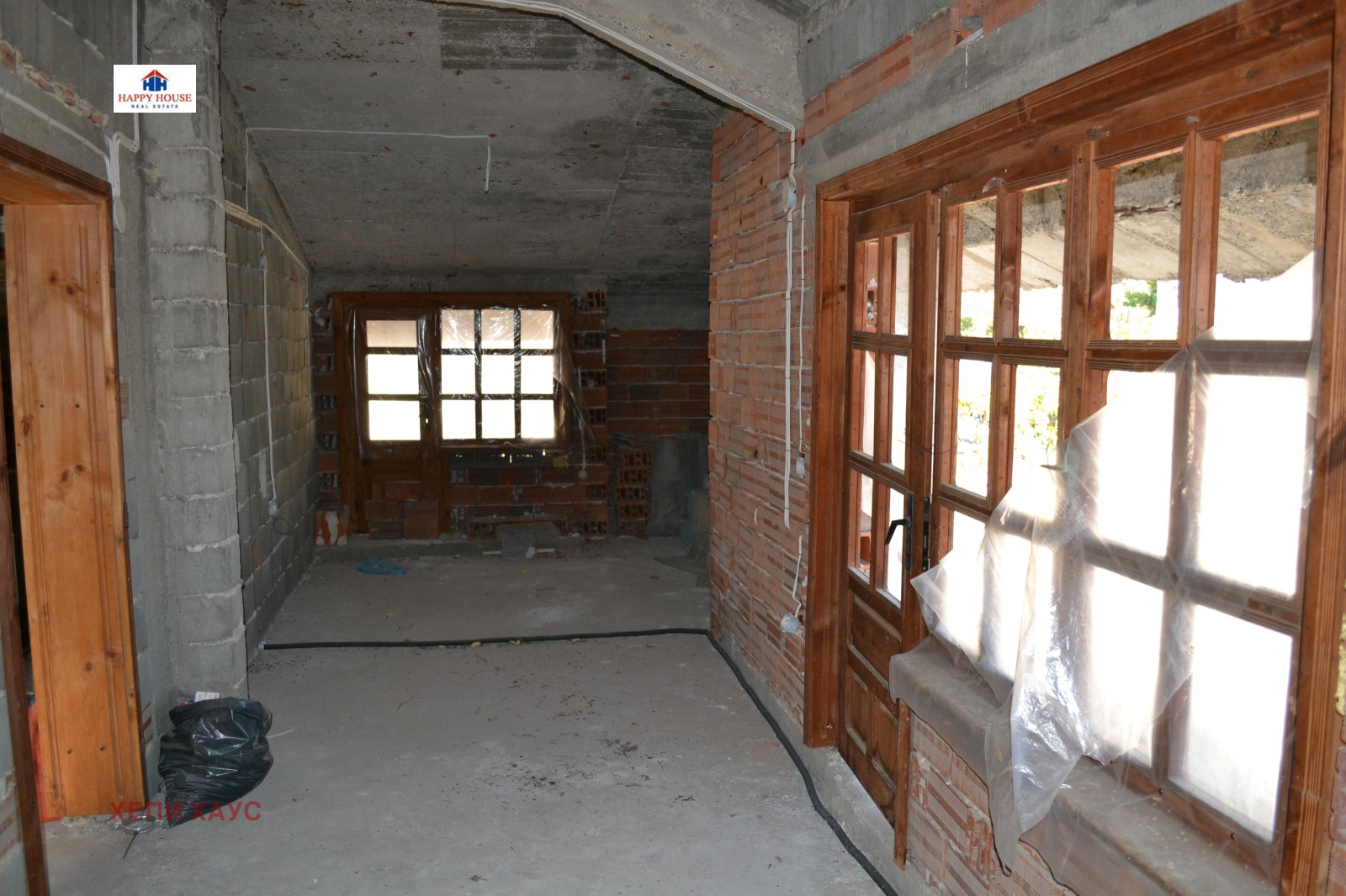 Продава КЪЩА, с. Илинденци, област Благоевград, снимка 10 - Къщи - 55112208