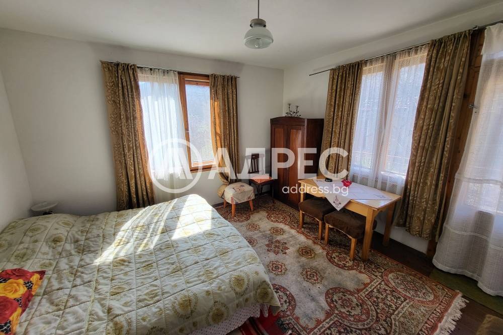 Продава КЪЩА, с. Черньово, област София област, снимка 8 - Къщи - 56004652