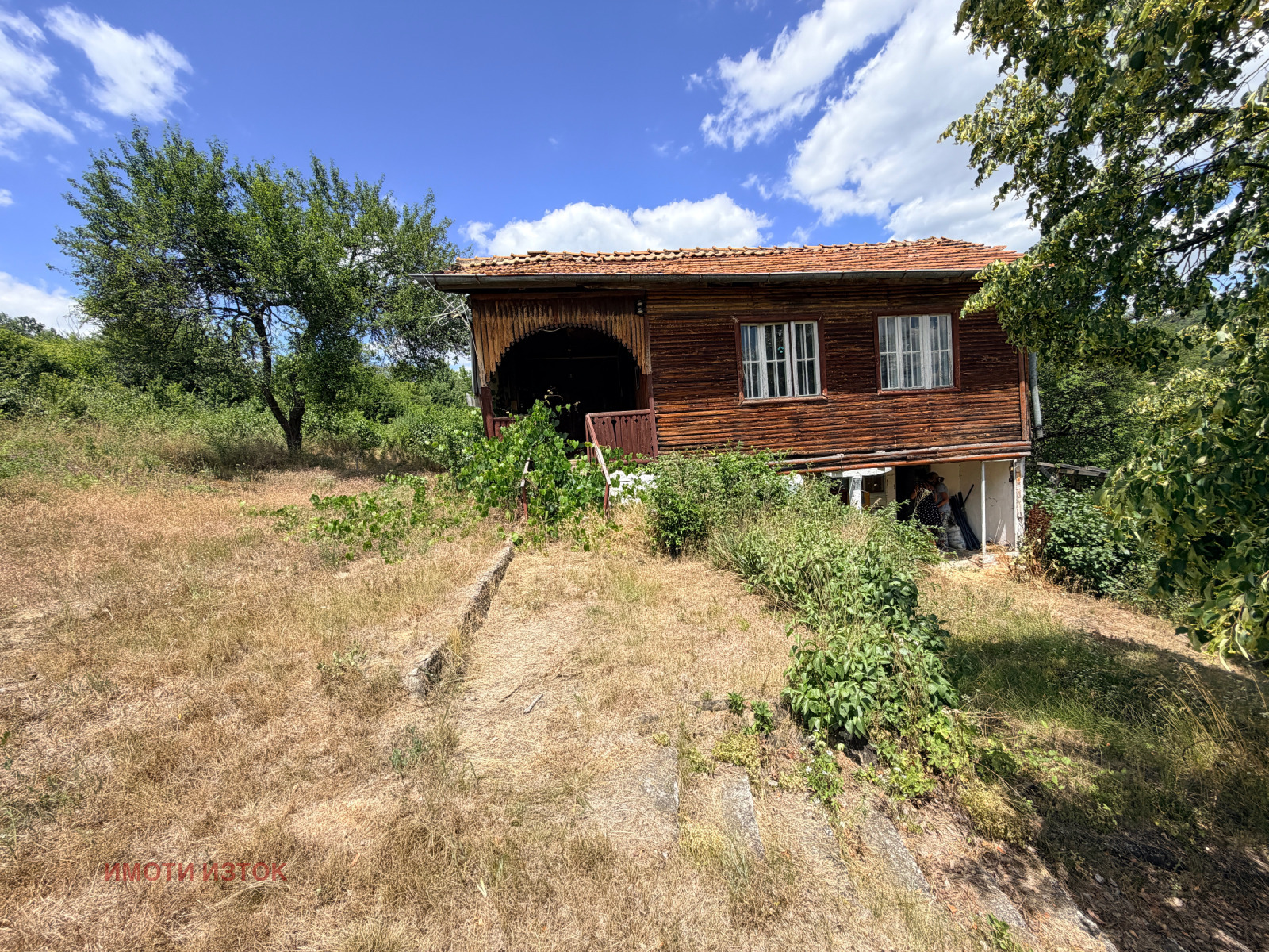 Продава КЪЩА, с. Косача, област Перник, снимка 2 - Къщи - 56017438