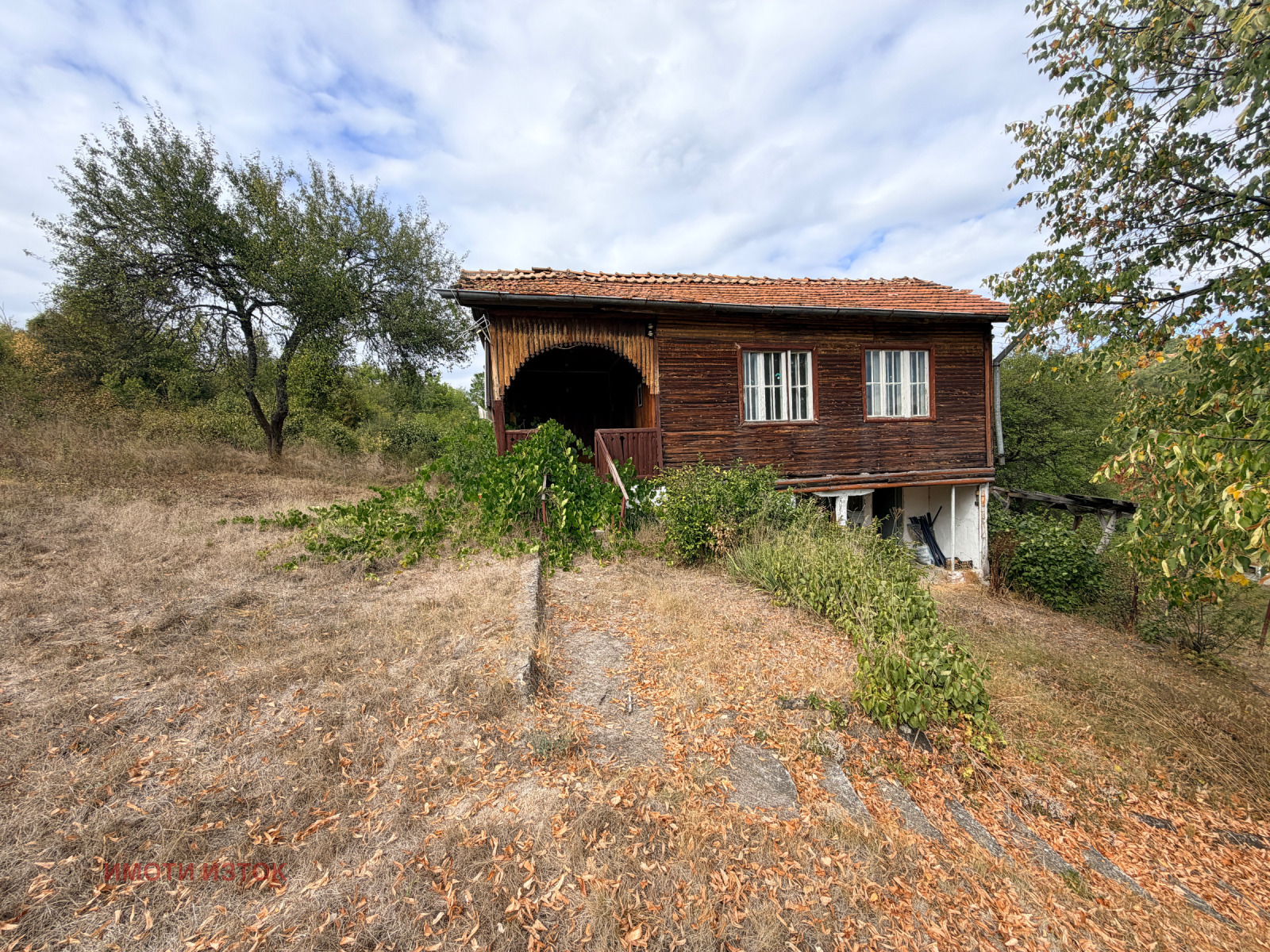 Продава КЪЩА, с. Косача, област Перник, снимка 3 - Къщи - 56017438