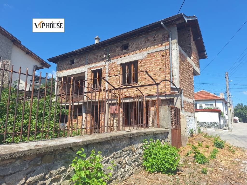 Продава КЪЩА, с. Паталеница, област Пазарджик, снимка 2 - Къщи - 56138278