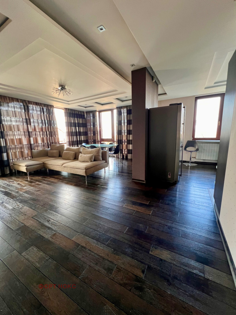 Продава МНОГОСТАЕН в град София, Редута - 220 кв.м / 615 000 € » 1 202 835.45 лв., ФОРТ НОКС