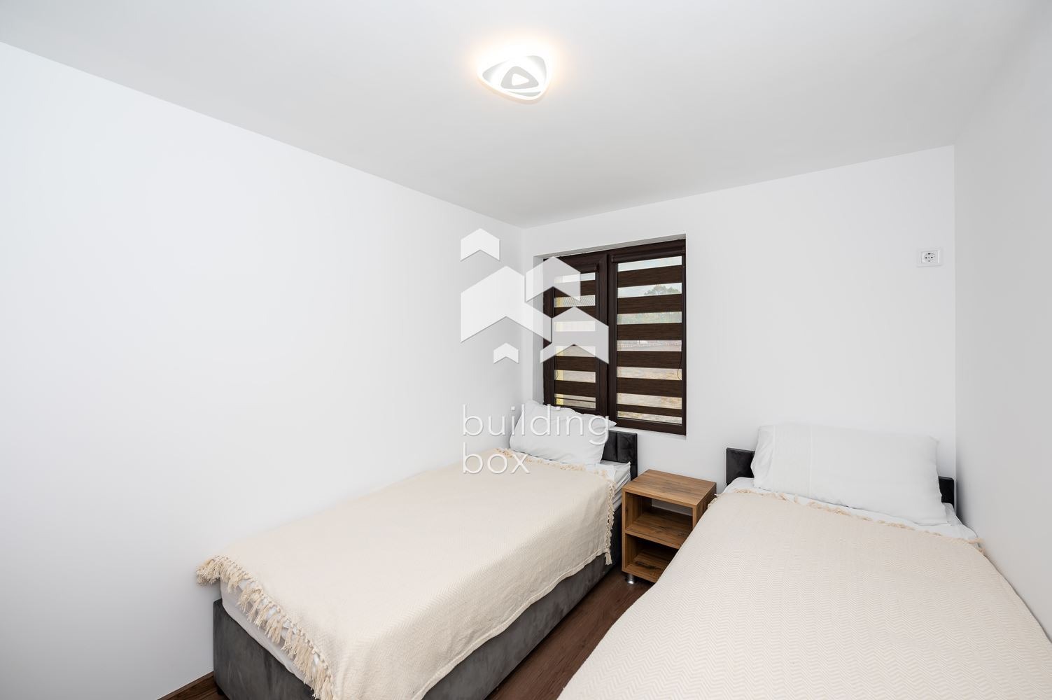 ������� ���� | Imot.bg � ����������� 13