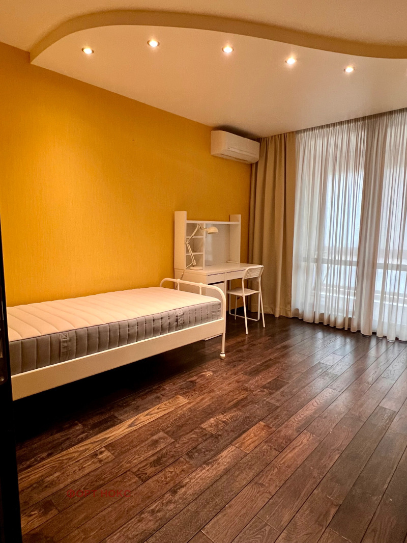 Продава МНОГОСТАЕН, гр. София, Редута, снимка 8 - Апартаменти - 53139735