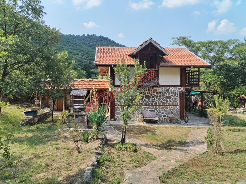 Till salu  Hus region Blagoevgrad , glaven pat E79 , 72 kvm | 67435845 - bild [3]