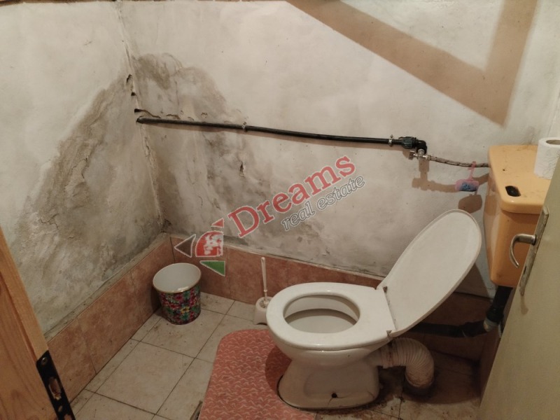 Till salu  Hus region Blagoevgrad , glaven pat E79 , 72 kvm | 67435845 - bild [11]