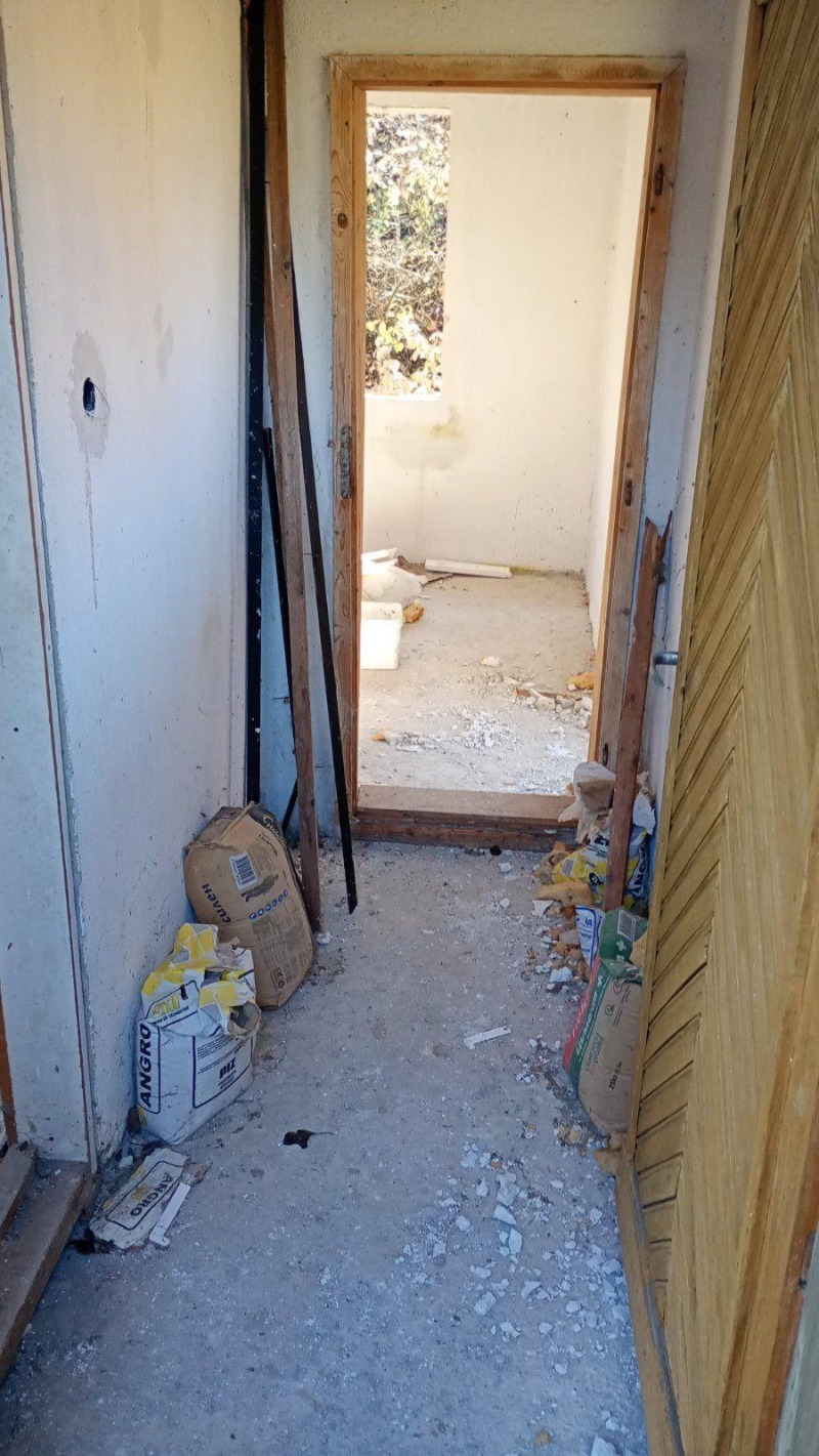 Продава КЪЩА, гр. София, с. Герман, снимка 4 - Къщи - 52278849