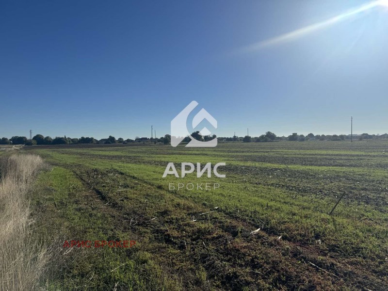 Продава ЗЕМЕДЕЛСКА ЗЕМЯ, гр. Пловдив, област Пловдив