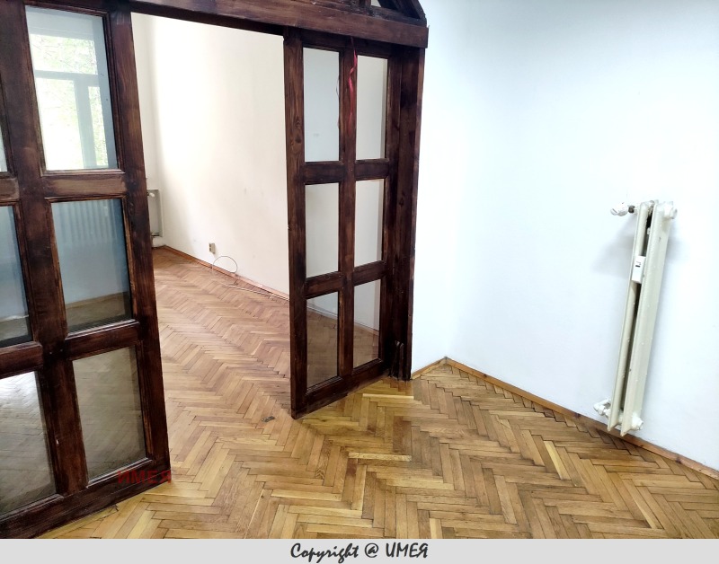 Продава  2-стаен град София , Център , 73 кв.м | 90217685 - изображение [2]