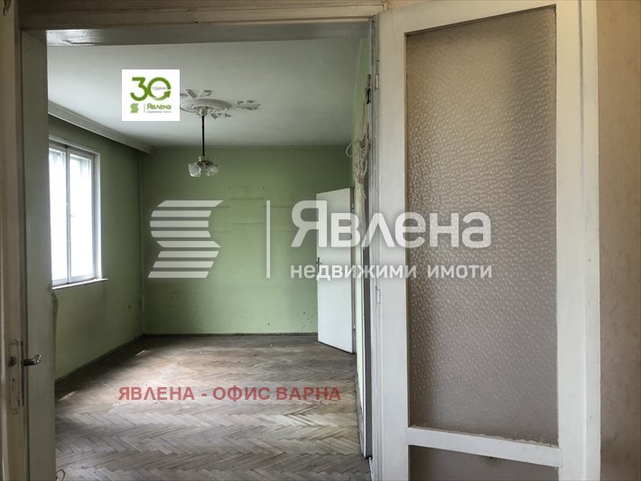 Продава 3-СТАЕН, гр. Варна, Централна поща, снимка 4 - Aпартаменти - 48327065