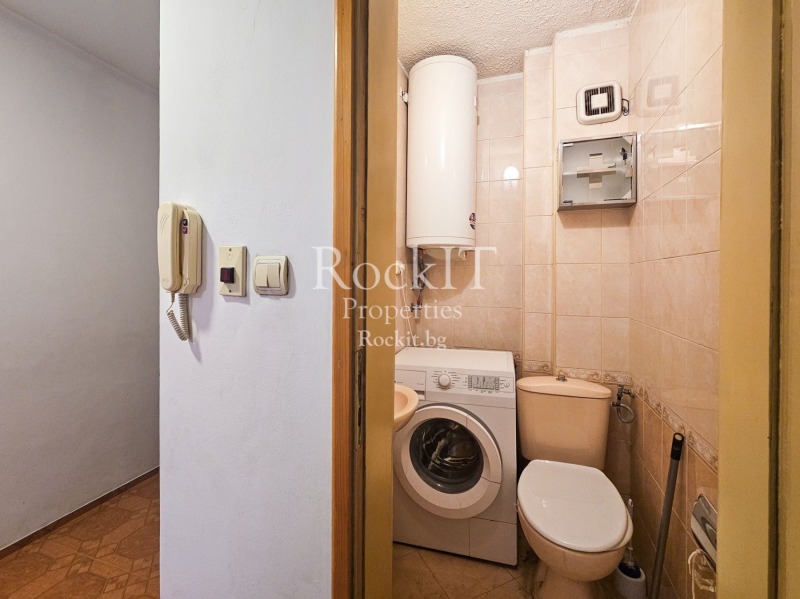 Продава 3-СТАЕН, гр. София, Банишора, снимка 3 - Апартаменти - 53323288