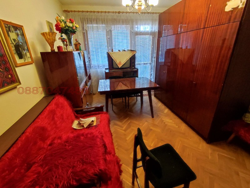 Продава 4-СТАЕН, гр. Добрич, Свети Георги, снимка 3 - Апартаменти - 52765465