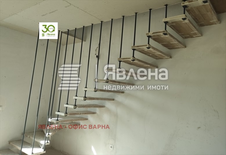 Продава КЪЩА, с. Доброглед, област Варна, снимка 12 - Къщи - 49365535